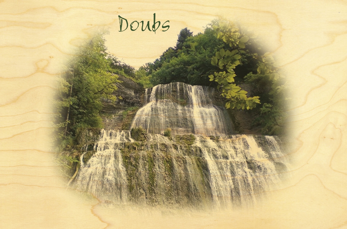 hironwoods-doubs-nature-cascade-carte-postale-bois-100x150mm image 1