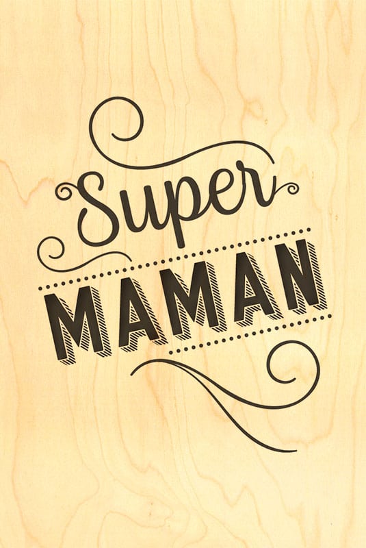 hironwoods-carte-bois-super-maman-typo-10x15cm image 1