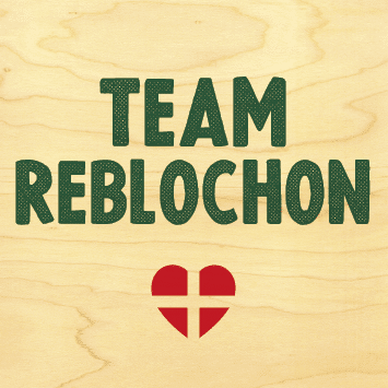 hironwoods-magnets-en-bois-team-reblochon-magnet-carr-6x6cm image 1